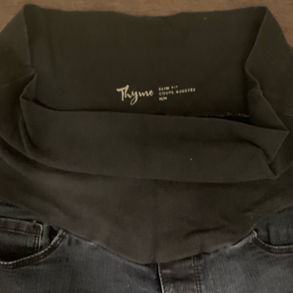 HP ⭐️ Thyme Maternity Slim Fit Jeans - Picture 2 of 2